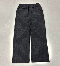 Load image into Gallery viewer, TRANCE SWEATPANTS (BLACK)
