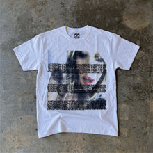 Load image into Gallery viewer, Meant To Be Seen Tee Streetwear Graphic Y2K Unisex Regular Fit Crew Neck T Shirt 220GSM Cotton
