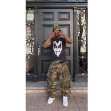 Load image into Gallery viewer, KISS Cropped Boxy Black Tank Top 280GSM Streetwear Graphic Y2K Unisex Cotton
